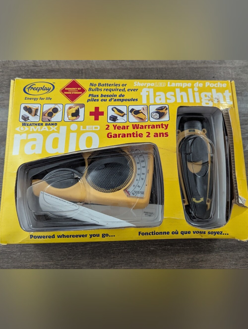 Vintage Freeplay MAX Solar/Wind-Up Emergency Radio + Sherpa LED Flashlight Set